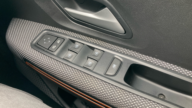 Dacia Sandero Stepway 1.0 TCe Journey 5dr Petrol Hatchback